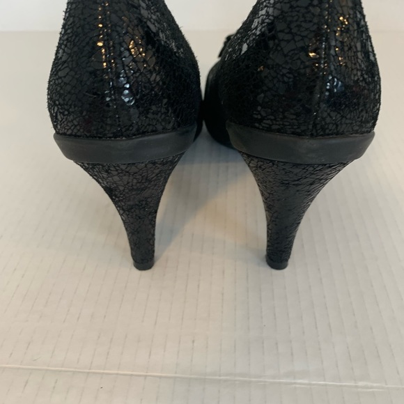 Kenneth Cole women’s black patent leather cone heel pump shoes size 10 - Picture 3 of 9